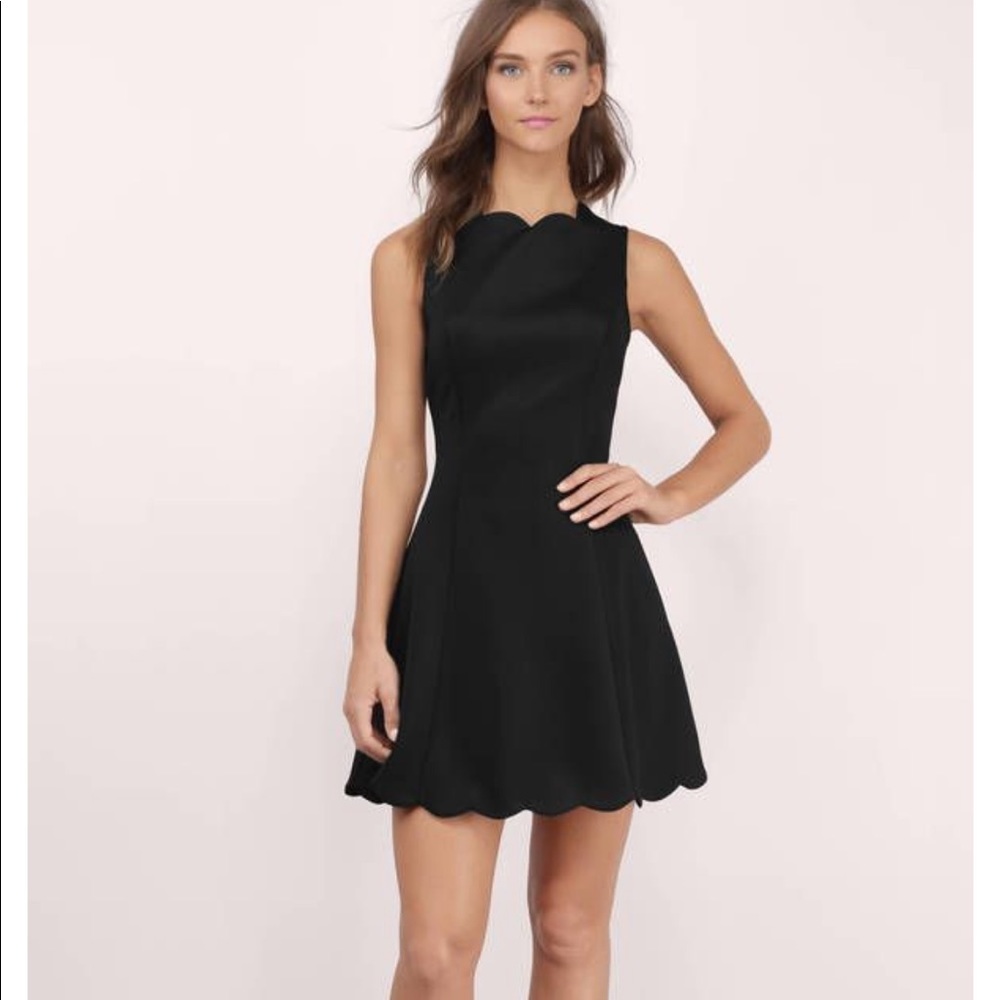 NWOT Tobi “Kennedy Black Neoprene Scalloped Dress”